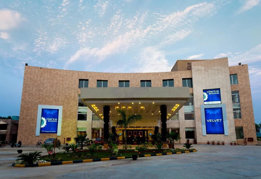 Velvet Clarks Exotica Hotel Chandigarh India