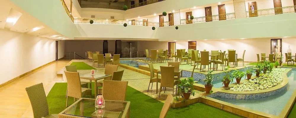 Velvet Clarks Exotica Hotel Chandigarh 4*,  India