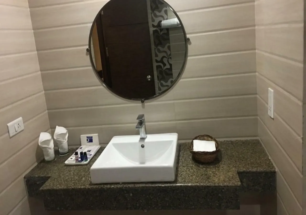 ****  Velvet Clarks Exotica Hotel Chandigarh India